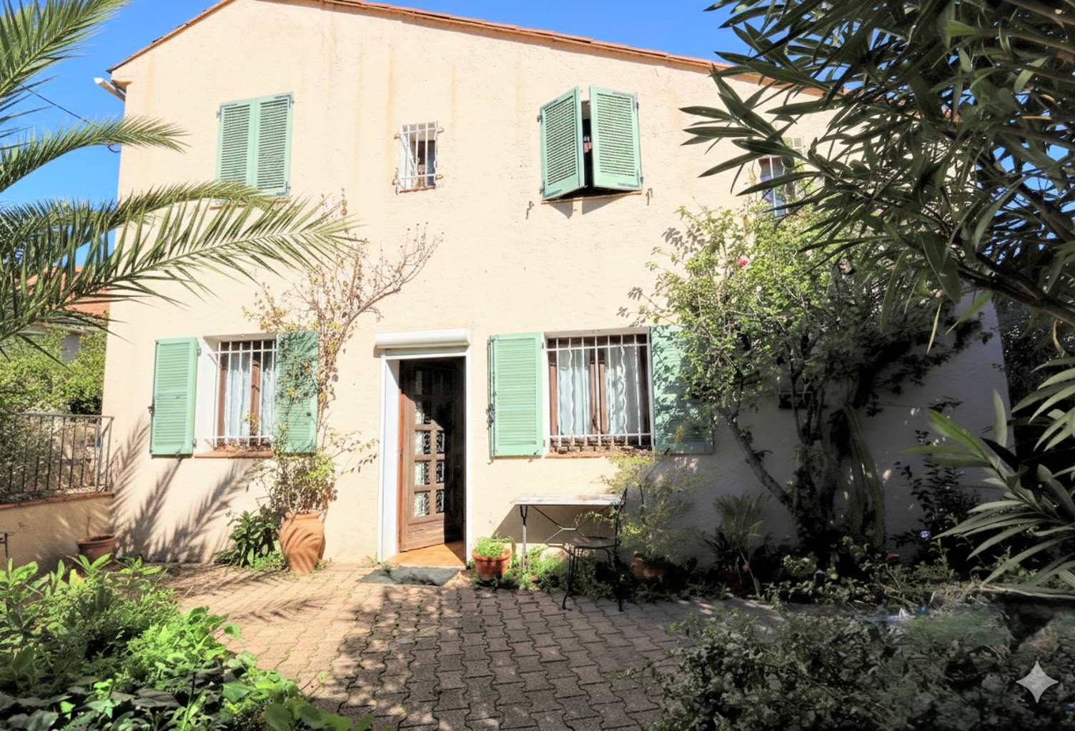 M2274 - TOULON - Les Routes - Maison T4 — photo 1