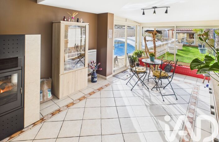 Vente Maison/villa 5 pièces — photo 2