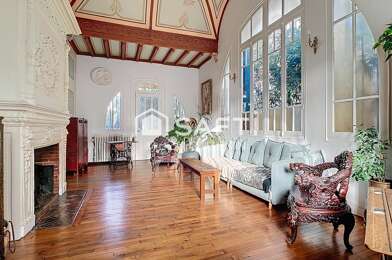 Maison 6 pièces 749000 €