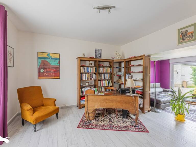 Maison en pierre de 5 pièces principales — photo 1