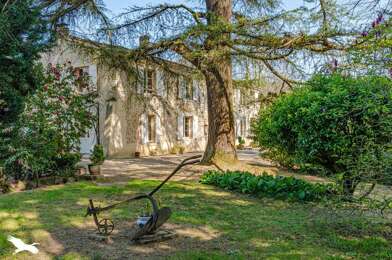 Maison 6 pièces 930240 €