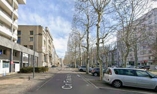 Garage   m² à louer à Saint-Étienne (42100)