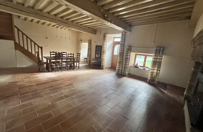 Maison en pierre de 4 pièces principales — photo 3