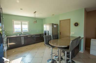 Maison 6 pièces 303688 €