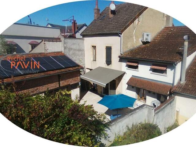 vente maison - 9 pièce(s) — photo du bien