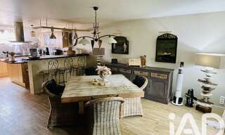 Maison 8 Pièces 182 m² à vendre à Vaire-sous-Corbie (80800)