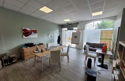 Local commercial — photo du bien