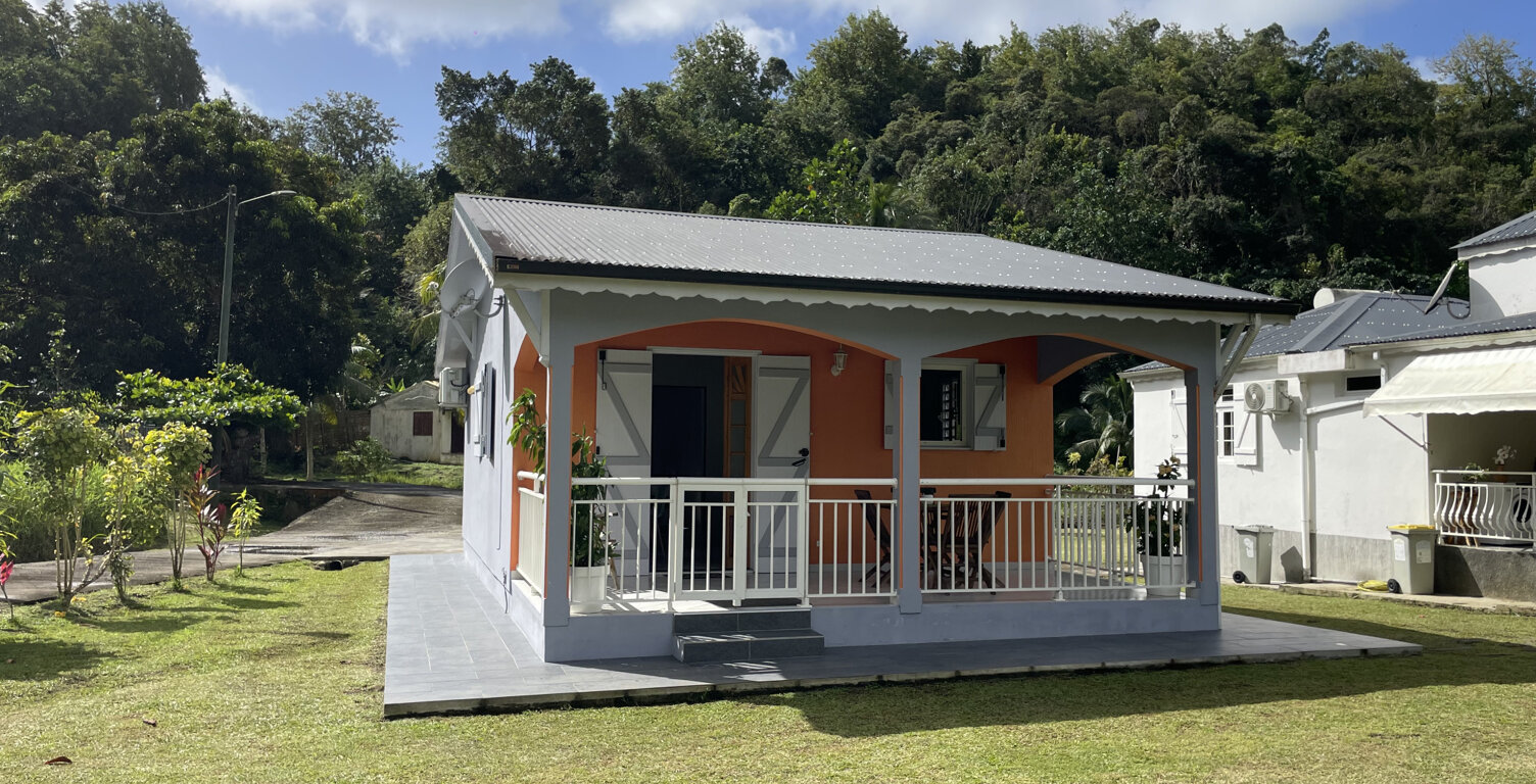 MAISON T2 MEUBLEE LE ROUX GOSIER — photo 1