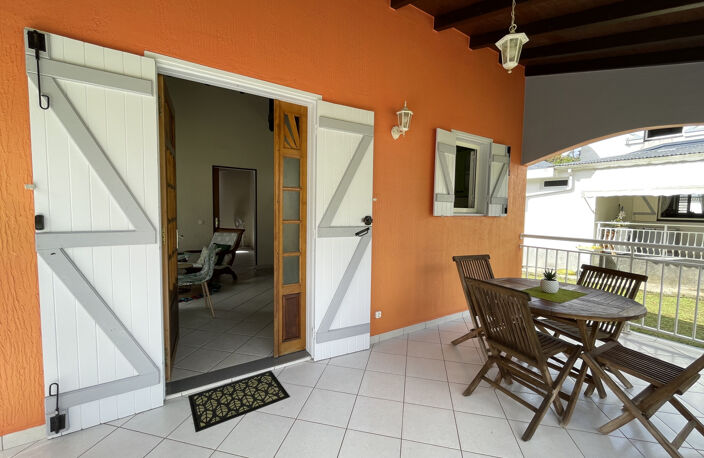 MAISON T2 MEUBLEE LE ROUX GOSIER — photo 4