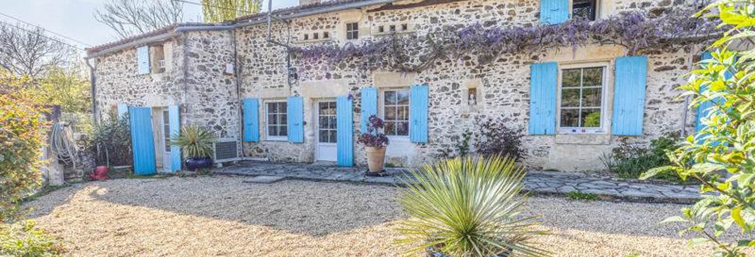 Maison 7 Pièces 200 m² à vendre à Xaintray (79220)