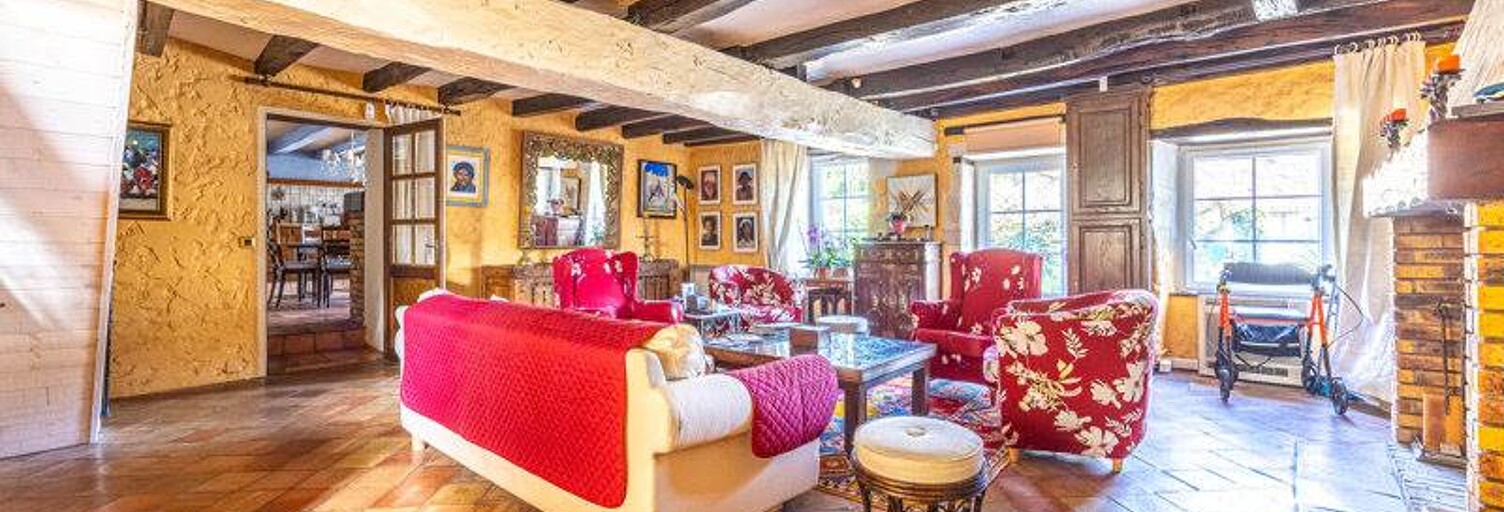 Maison 7 Pièces 200 m² à vendre à Xaintray (79220)