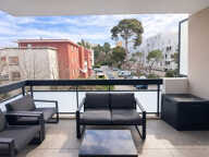 NOUVEAU PRIX   T3 RÉCENT 63 M2 + TERRASSE + BOX 27 M2 INCLUS   265 000 € — photo 2