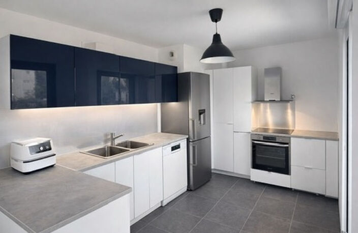 NOUVEAU PRIX   T3 RÉCENT 63 M2 + TERRASSE + BOX 27 M2 INCLUS   265 000 € — photo 3
