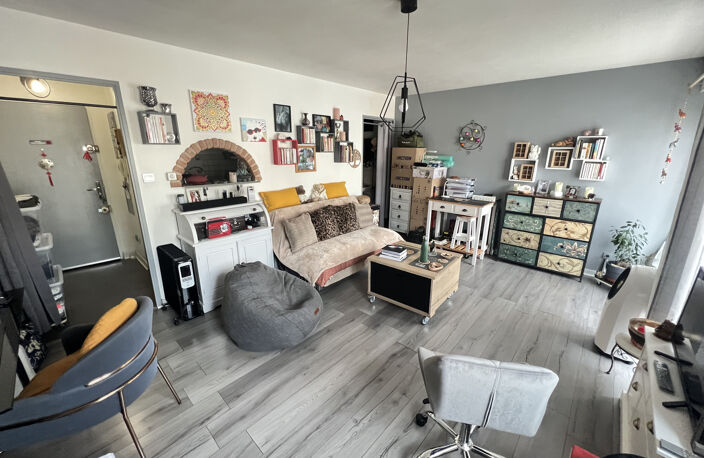 TOULON PROCHE CENTRE STUDIO 31M2 VENDU LOUE — photo 2