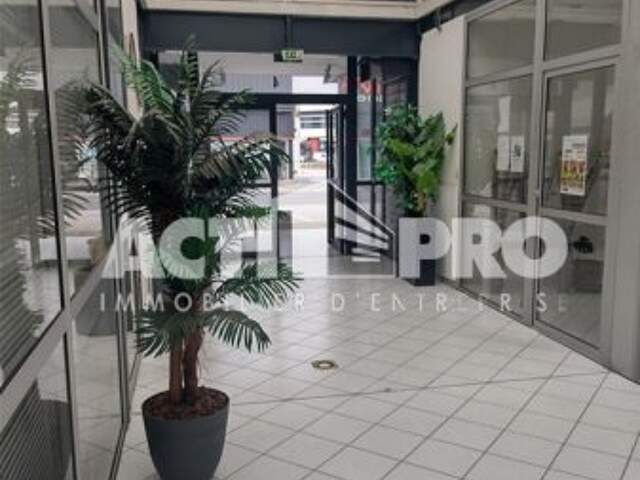 Bureaux à vendre — photo du bien