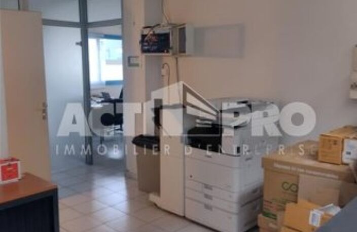 Bureaux à vendre — photo 2