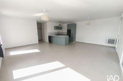 Appartement 3 pièces 935 €