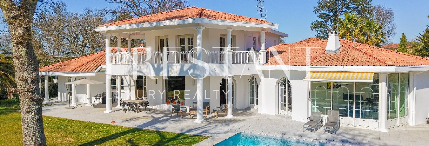 Maison 9 Pièces 344 m² à vendre à Biarritz (64200)
