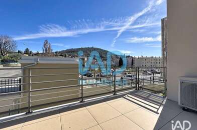 Appartement 3 pièces 234000 €