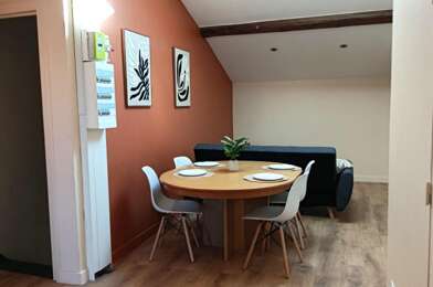 Appartement 3 pièces 700 €