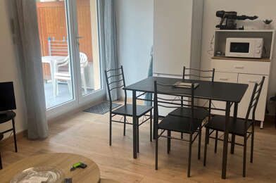 Appartement 1 pièces 530 €