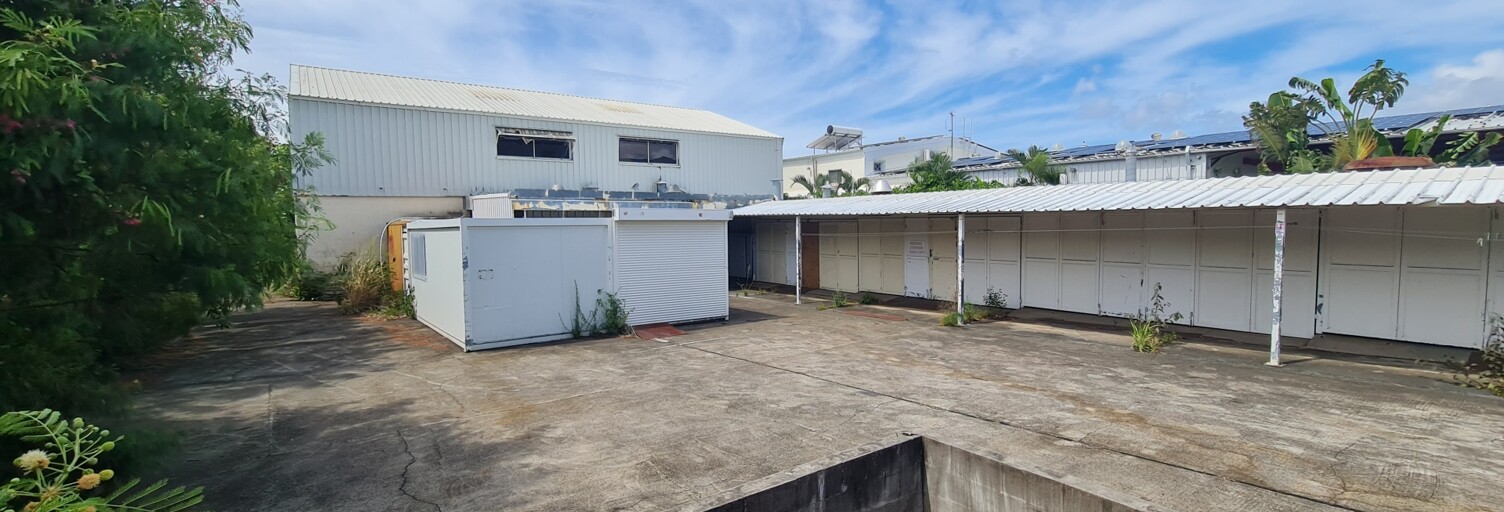 Immeuble  906 m² à vendre à Sainte-Marie (97438)