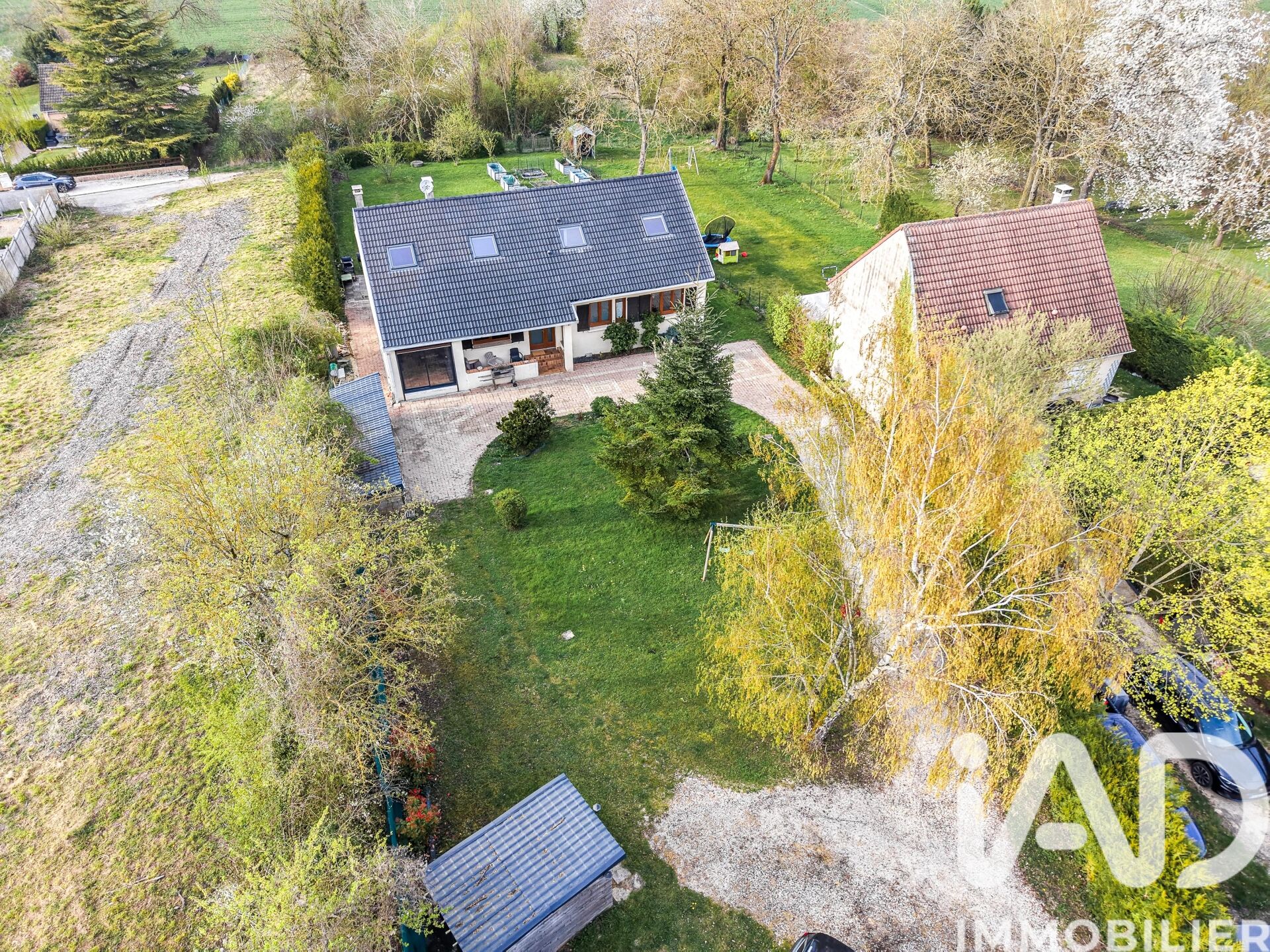 Vente Maison/villa 8 pièces - Photo 3
