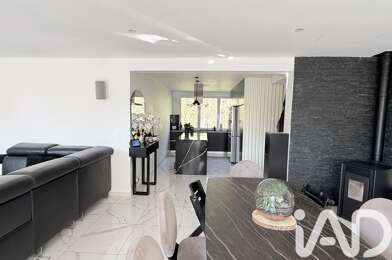 Appartement 4 pièces 319000 €