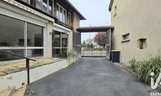 Immeuble  211 m² à vendre à Éveux (69210)