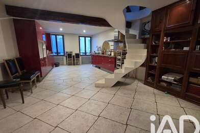 Appartement 6 pièces 319000 €