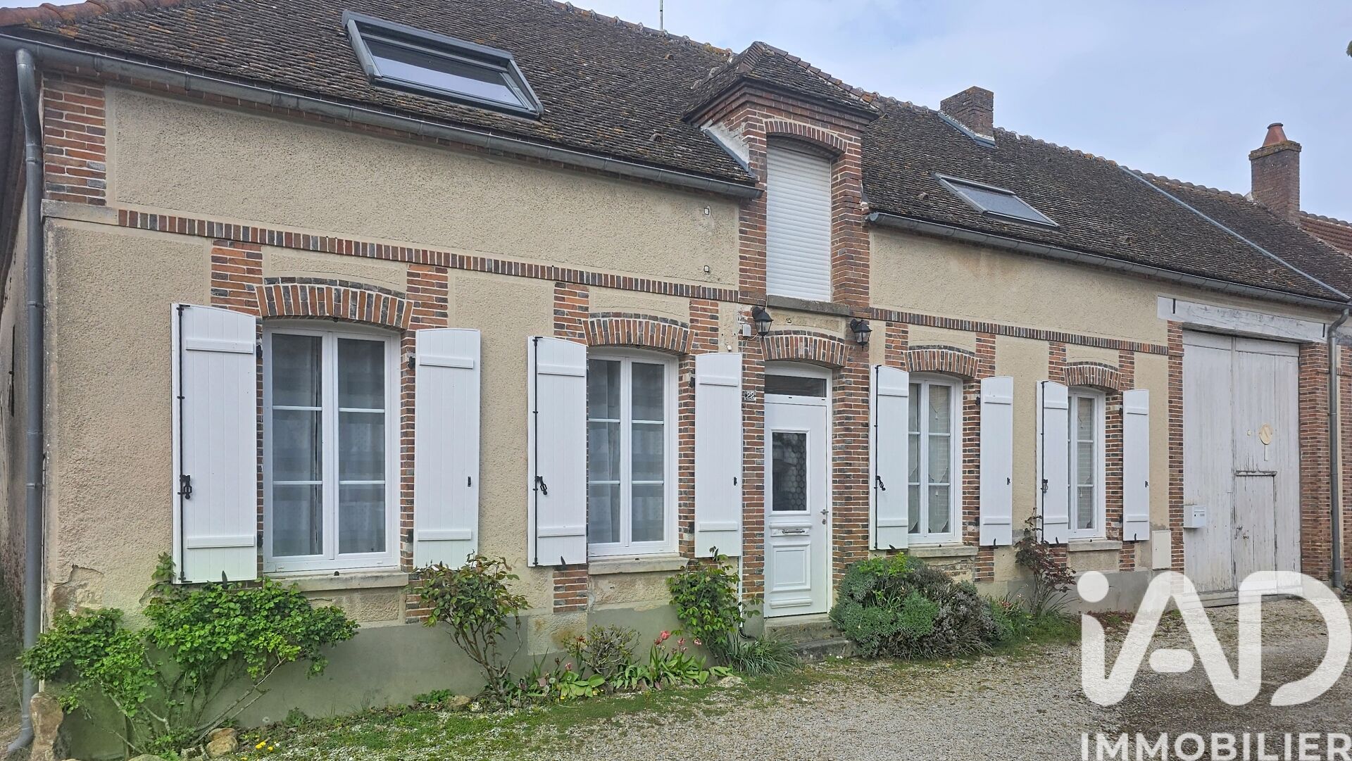 Marcilly-Sur-Seine - 125m² - 6p.