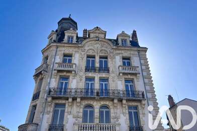 Appartement 4 pièces 220000 €