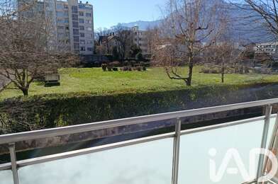 Appartement 5 pièces 229000 €