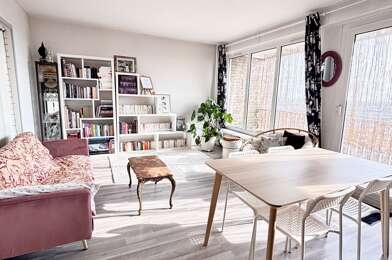 Appartement 4 pièces 99500 €