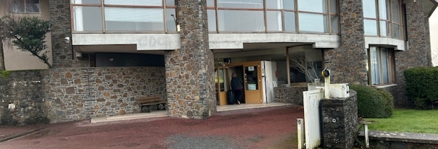 Immeuble  1210 m² à vendre à Coutances (50200)