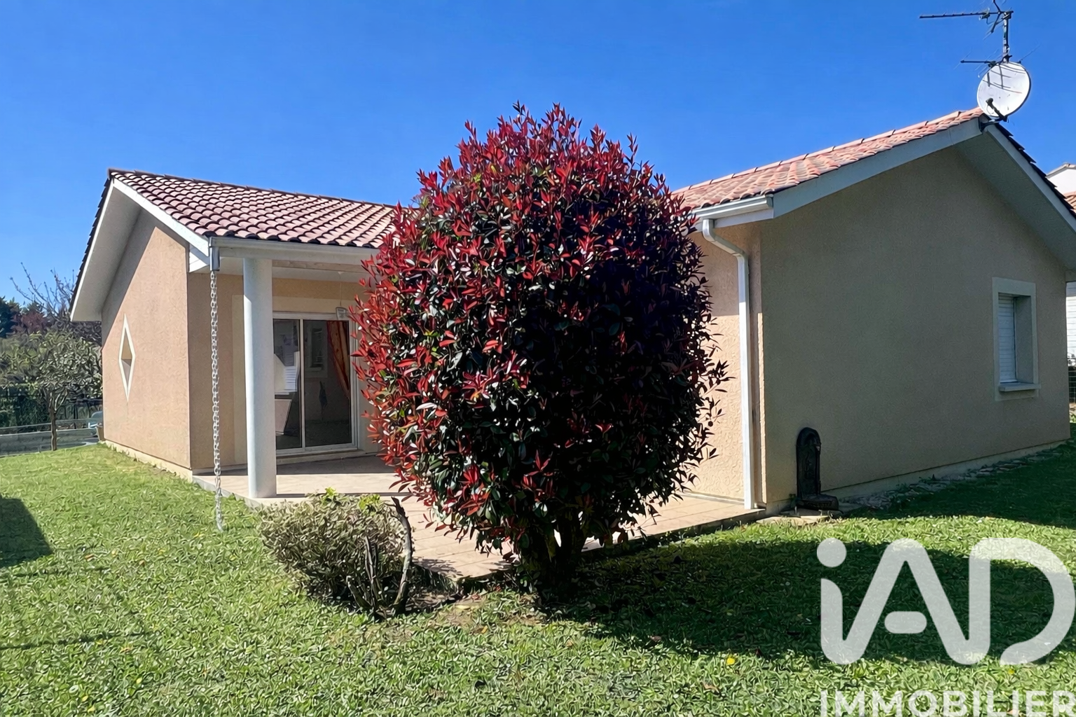 Ste-Eulalie - 100m² - 4p. - 3ch.