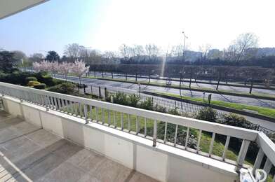 Appartement 4 pièces 2190 €