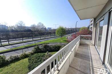 Appartement 4 pièces 2090 €