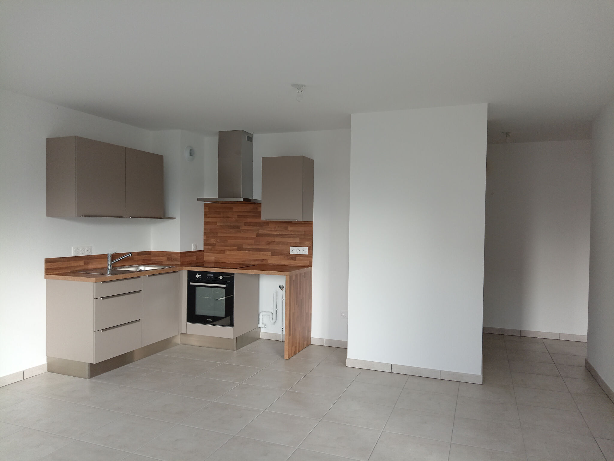 Appartement 3 pièces  à louer Bezannes 51430