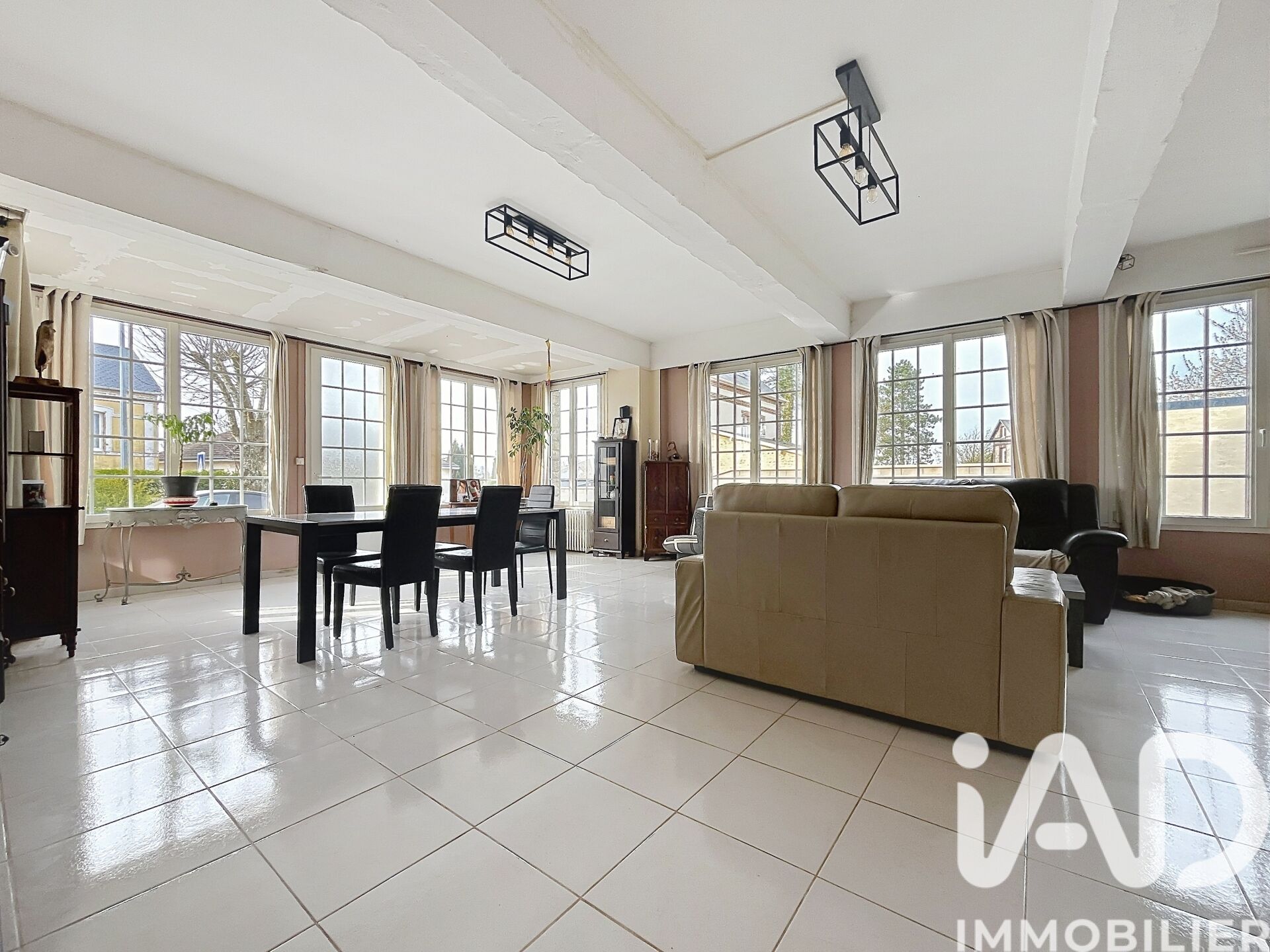 Vente Maison/villa 9 pièces - Photo 2