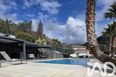 Maison 6 pièces 890000 €