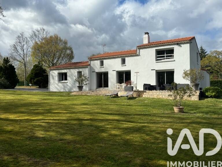 Vente Maison traditionnelle 6 pièces — photo 1