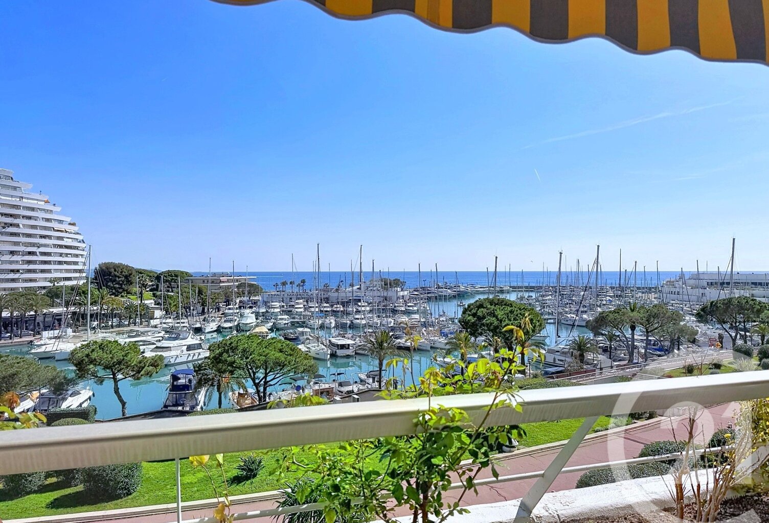 Vente appartement 2 pièces 80 m² Villeneuve-Loubet (06270) — photo 1
