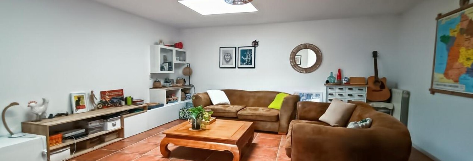 Maison 7 Pièces 184 m² à vendre à Les Mées (04190)