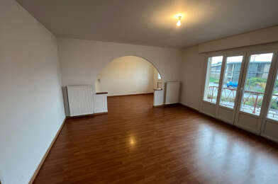 Appartement 4 pièces 737 €