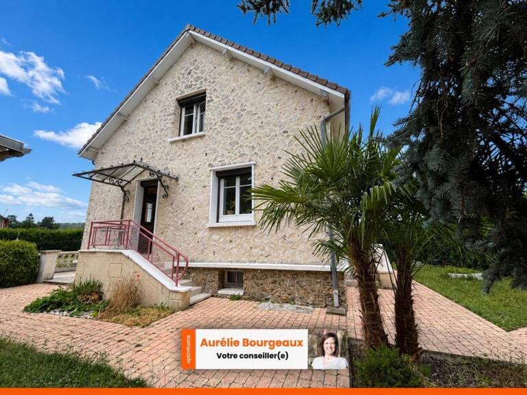 Maison de charme 5 chambres avec vue dégagée sur la campagne - Acquigny — photo 1