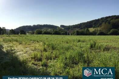 Terrain  44000 €