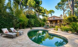 Maison 7 Pièces 250 m² à vendre à Saint-Jean-Cap-Ferrat (06230)