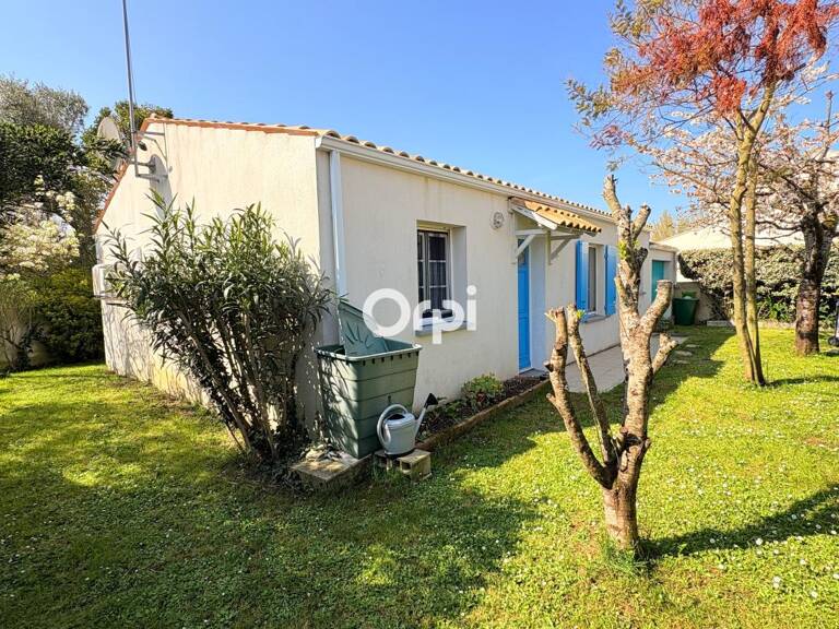 Maison à vendre 3 pièces MARENNES — photo 1