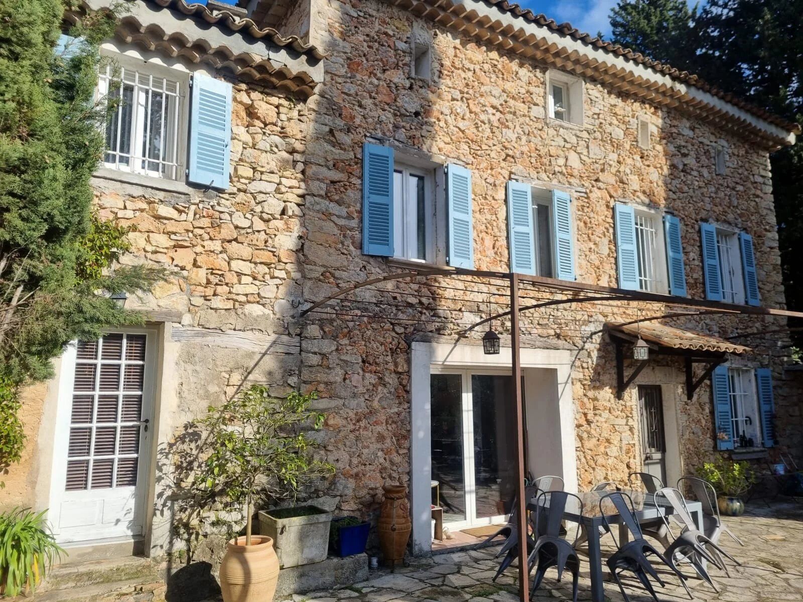 Villa / Maison  T10 à vendre Lorgues 83510